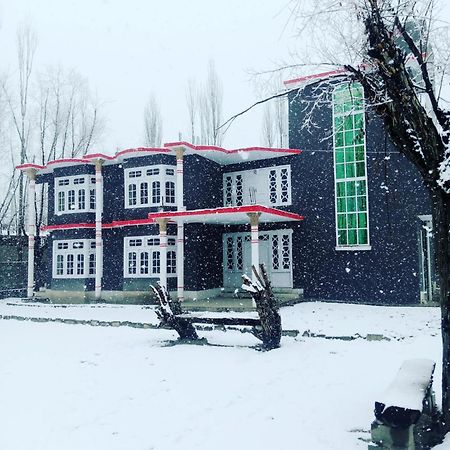 Skardu One Resort And Guest House Exterior foto